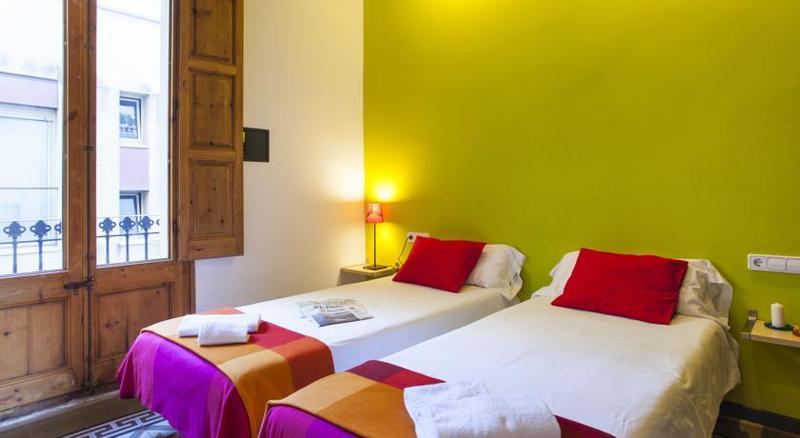 Apartment La Mare De Deu By The Streets Barcelona