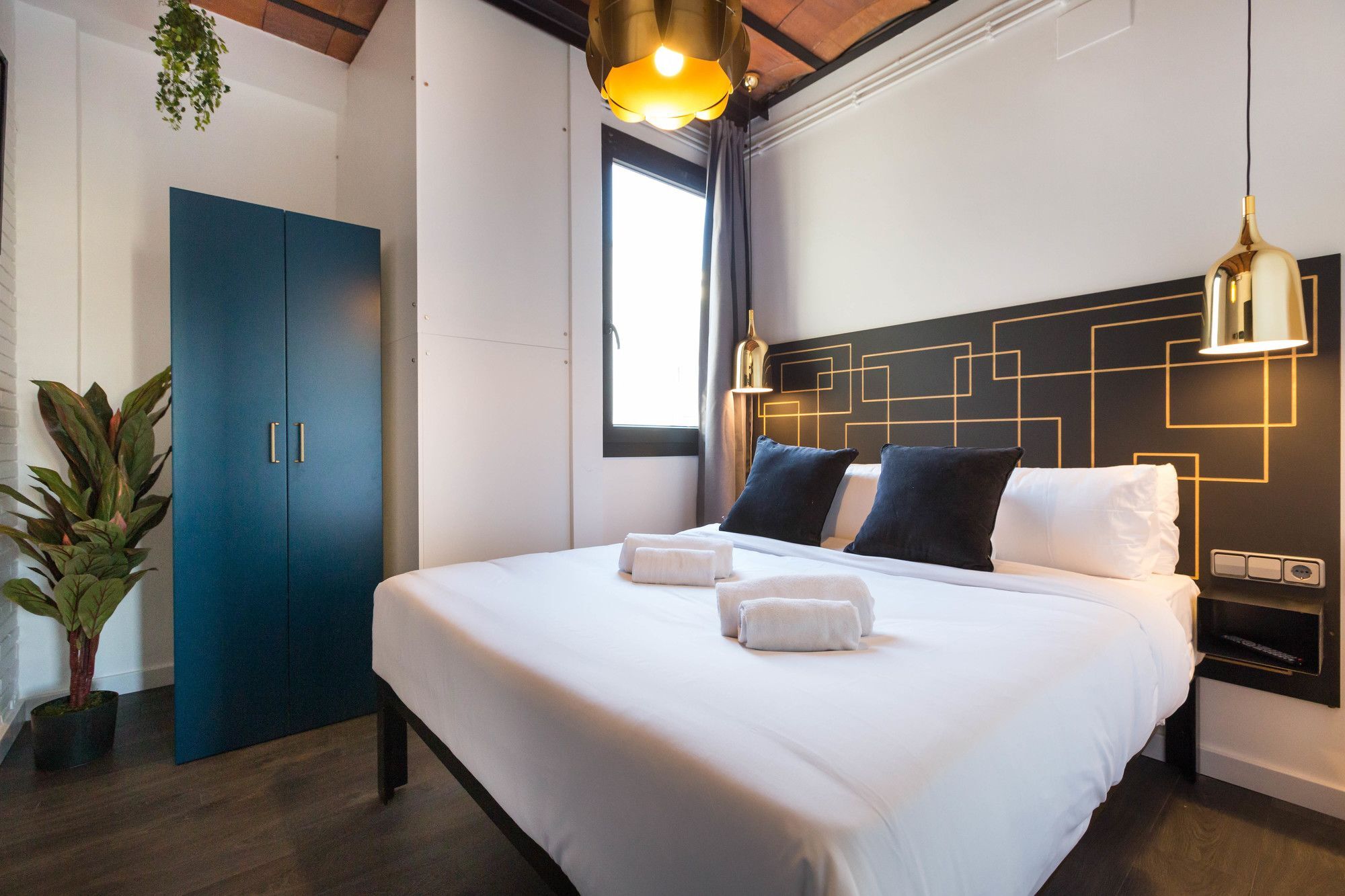 Apartment La Mare De Deu By The Streets *